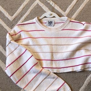 Lee | oversized crop sweater